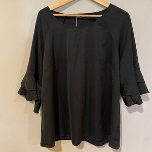 NWT Women's BloomChic Black Formal Fluttersleeve Blouse Size 14/16